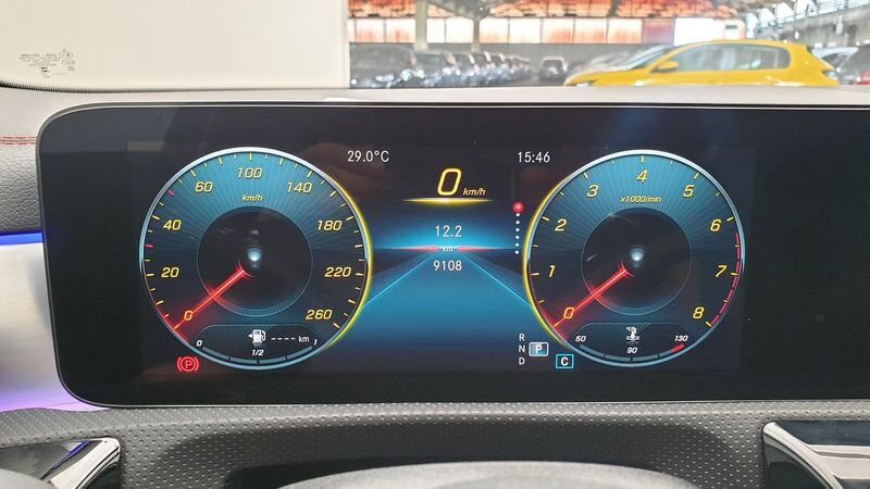 Mercedes CLA shooting brake 200 163cv 7g-dct amg line