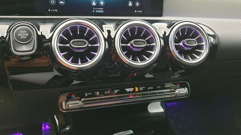 Mercedes CLA shooting brake 200 163cv 7g-dct amg line