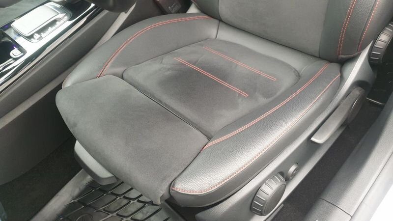 Mercedes CLA shooting brake 200 163cv 7g-dct amg line