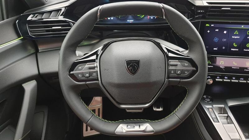 Peugeot 308 nouvelle 1.2 puretech 130cv eat8 gt + camera 360 pack drive assist plus