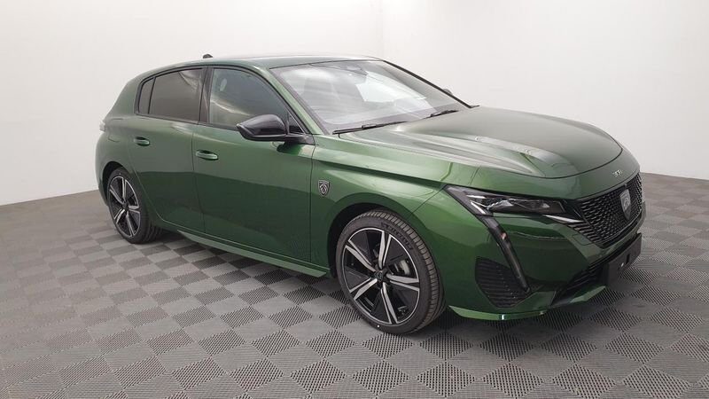 Peugeot 308 nouvelle 1.2 puretech 130cv eat8 gt + camera 360 pack drive assist plus