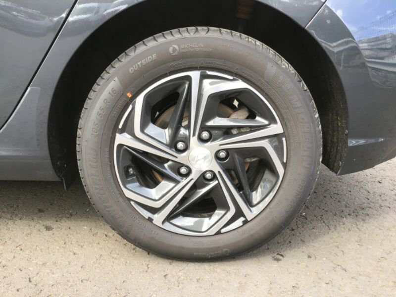 Hyundai i30 1.0 T-GDi 120 DCT-7 Creative