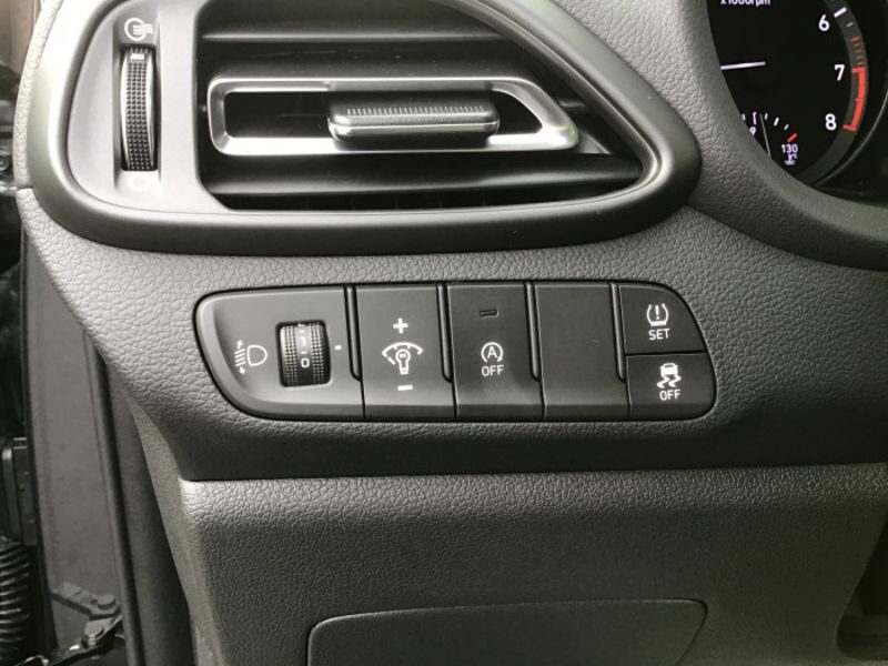 Hyundai i30 1.0 T-GDi 120 DCT-7 Creative