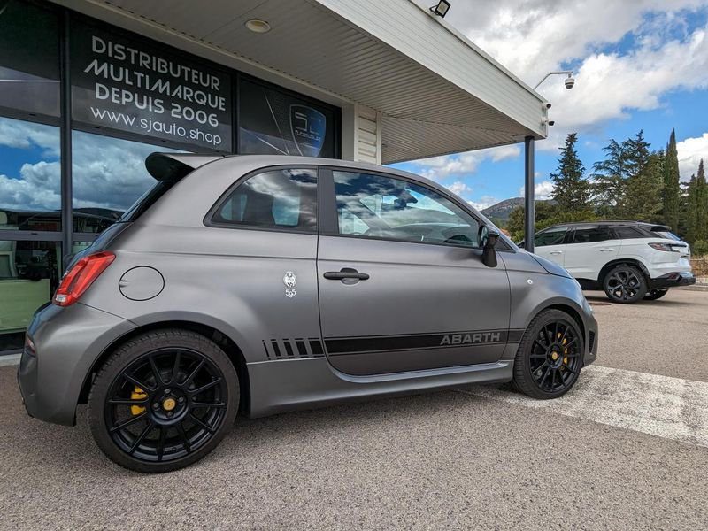 Fiat 500 1.4i 16V - 180 Abarth 595 Competizione