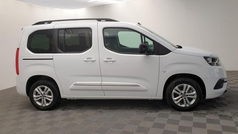 Toyota Proace City Verso Medium 1.5 130cv d-ad bva8 5pl executive