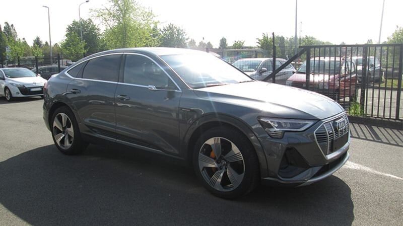 Audi E-TRON Sportback 50 e-quattro 313cv S line surequipe