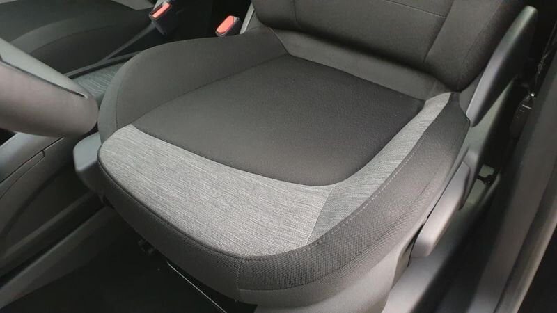 Citroën Grand C4 SpaceTourer 1.2 puretech 130cv eat8 7pl feel + sieges chauffants