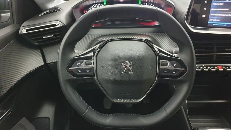 Peugeot 208 nouvelle 1.2 puretech 100cv bvm6 active pack + peugeot led technology