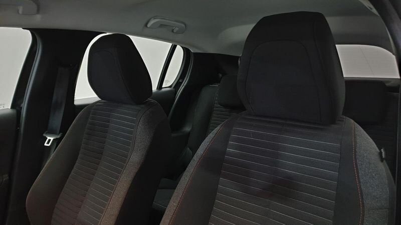 Peugeot 208 nouvelle 1.2 puretech 100cv bvm6 active pack + peugeot led technology