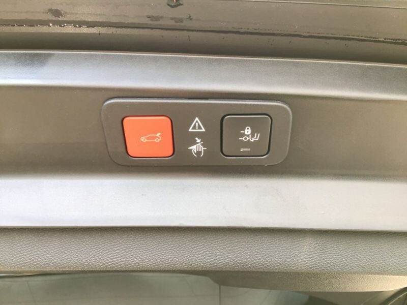 Peugeot 5008 BlueHDi 130ch S&S EAT8 GT