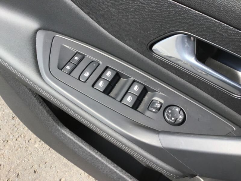 Peugeot 308 PureTech 130ch S&S BVM6 Allure Pack