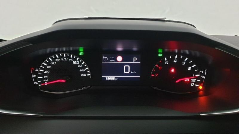 Peugeot 208 nouvelle 1.2 puretech 100cv eat8 allure + navi pack safety plus