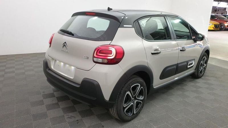 Citroën C3 facelift 1.5 bluehdi 100cv bvm6 shine + adml