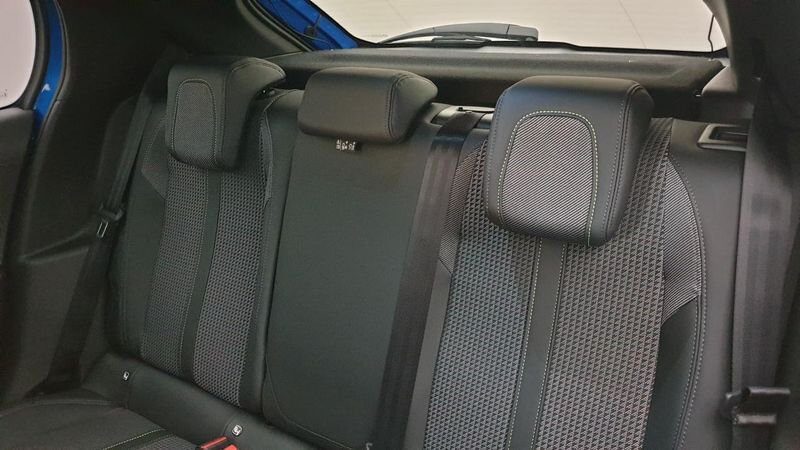 Peugeot 208 nouvelle 1.2 puretech 100cv eat8 gt + toit pano pack drive assist plus