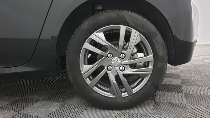 Peugeot 208 nouvelle 1.2 puretech 100cv bvm6 active pack + peugeot led technology
