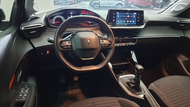 Peugeot 208 nouvelle 1.2 puretech 100cv bvm6 active pack + peugeot led technology