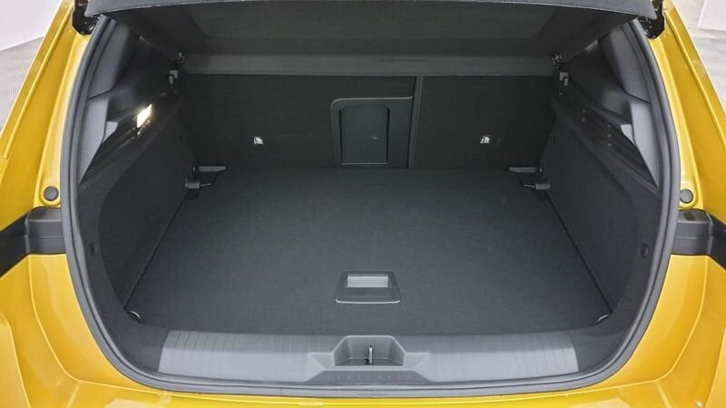 Opel Astra nouvelle 1.5 diesel 130cv bva8 ultimate + pack ext noir pare-brise chauffant