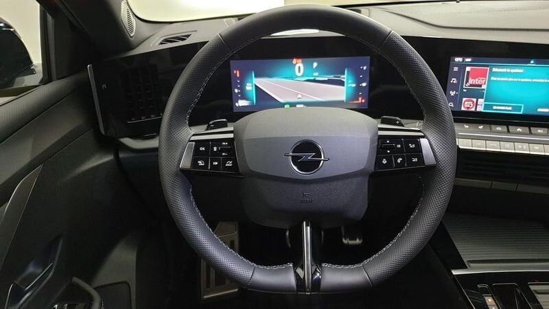 Opel Astra nouvelle 1.5 diesel 130cv bva8 ultimate + pack ext noir pare-brise chauffant