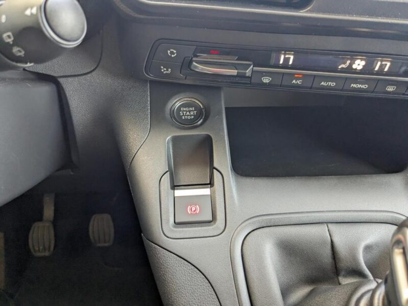 Toyota Proace City Verso 1.5 100 D-4D - Start&Stop (RC23) Medium Executive