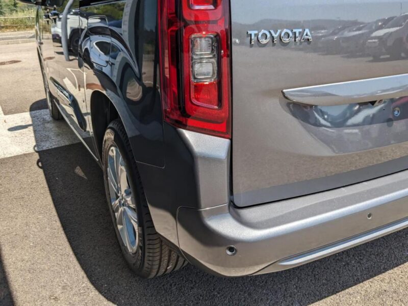 Toyota Proace City Verso 1.5 100 D-4D - Start&Stop (RC23) Medium Executive