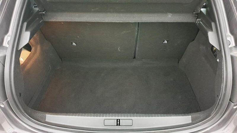 Peugeot 208 nouvelle 1.2 puretech 100cv bvm6 active pack + peugeot led technology