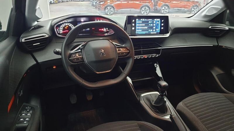 Peugeot 208 nouvelle 1.2 puretech 100cv bvm6 active pack + peugeot led technology