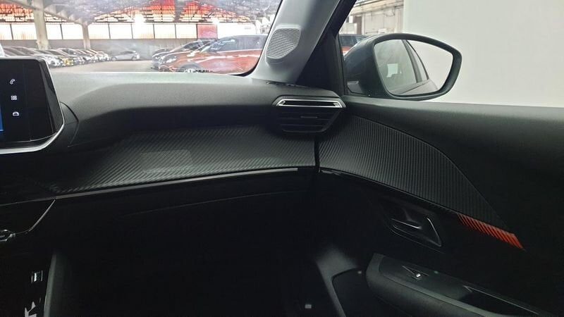 Peugeot 208 nouvelle 1.2 puretech 100cv bvm6 active pack + peugeot led technology