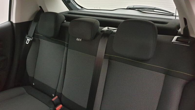 Citroën C3 facelift 1.5 bluehdi 100cv bvm6 shine + adml pack color rouge