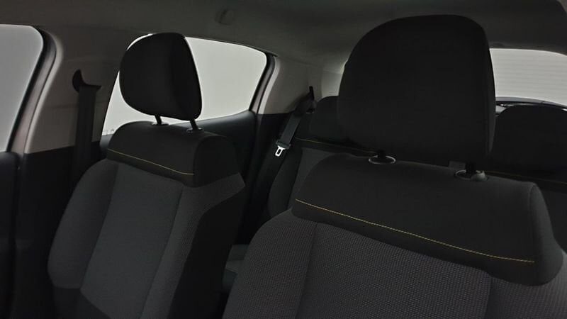 Citroën C3 facelift 1.5 bluehdi 100cv bvm6 shine + adml pack color rouge