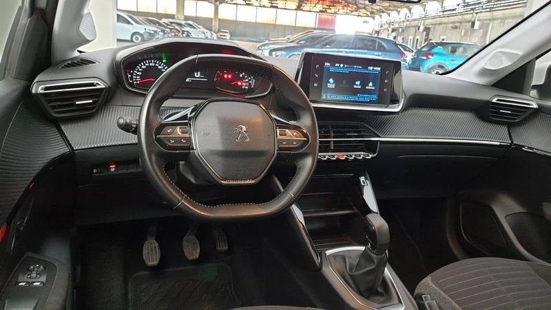 Peugeot 208 nouvelle 1.2 puretech 75cv bvm5 active pack + peugeot led technology