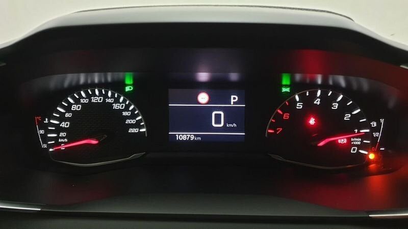 Peugeot 208 nouvelle 1.2 puretech 100cv eat8 allure + navi pack safety plus