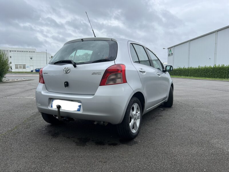 TOYOTA YARIS 2007