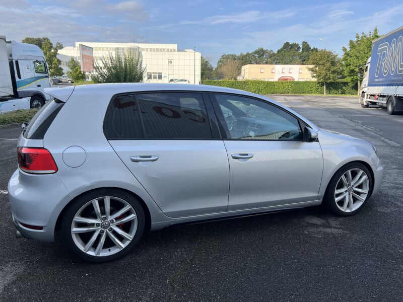VOLKSWAGEN GOLF 6 GTI 210CH 2011