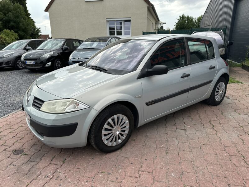 RENAULT MEGANE II 2003