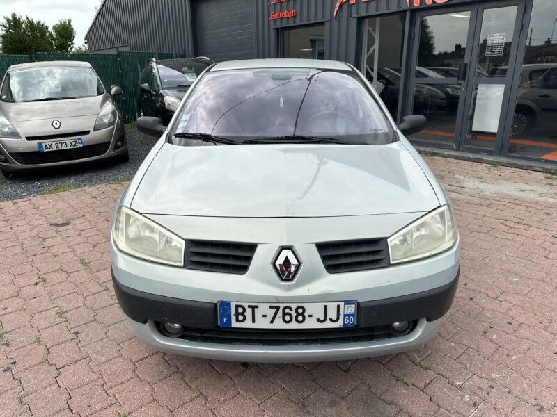 RENAULT MEGANE II 2003