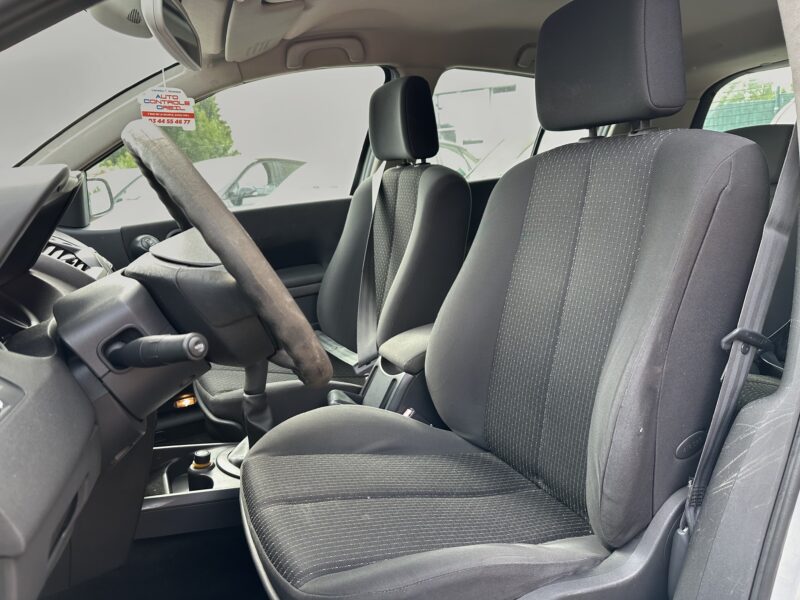 RENAULT MEGANE II 2003