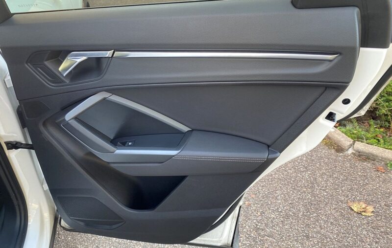 AUDI Q3 35 TDI Sportback 150cv Sline S-tronic