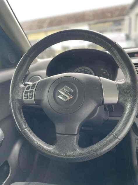 SUZUKI SWIFT III 2009