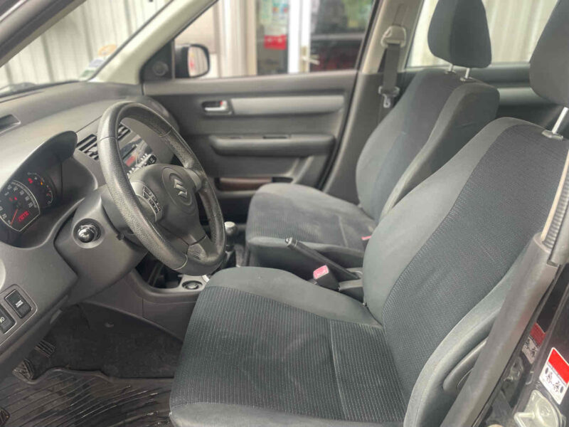 SUZUKI SWIFT III 2009