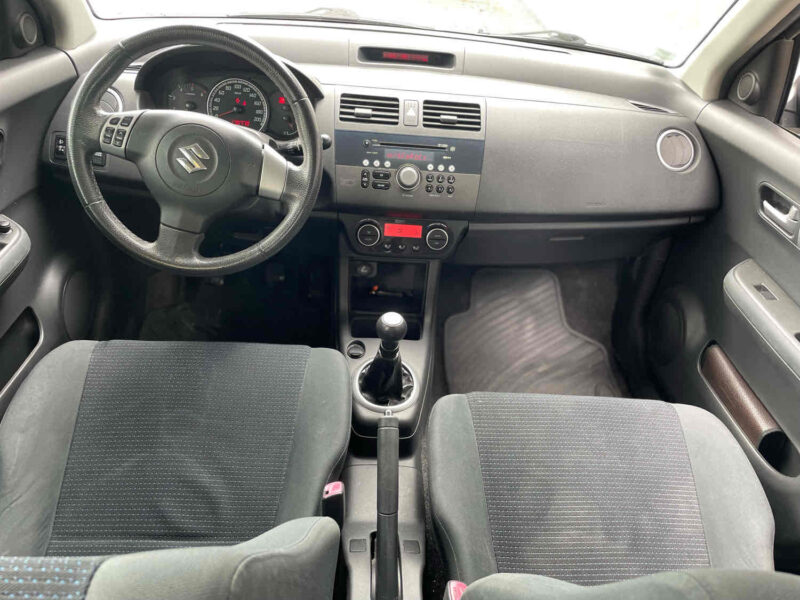 SUZUKI SWIFT III 2009