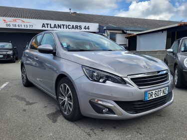 PEUGEOT 308 II 2015