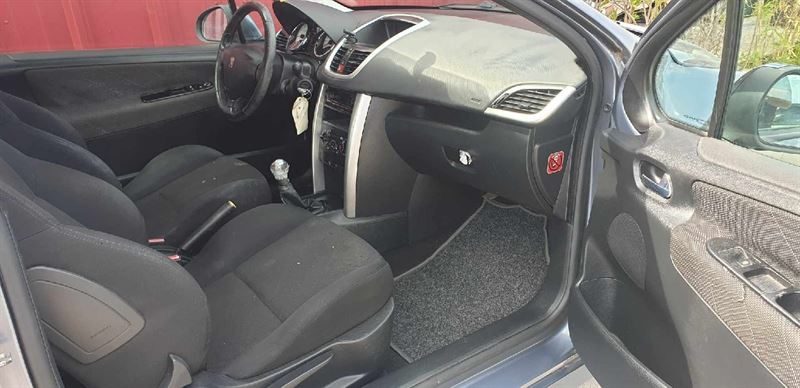 PEUGEOT 207 2008