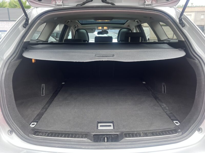 TOYOTA AVENSIS Break 2013