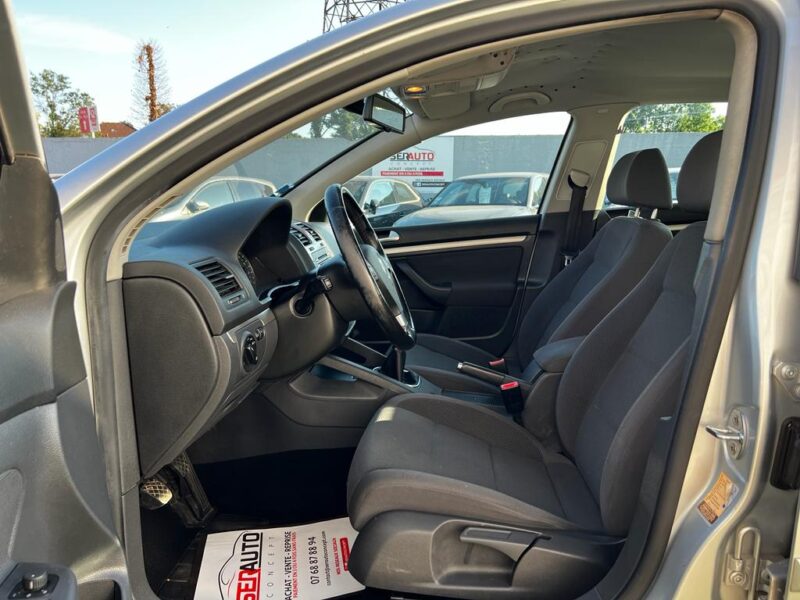 VOLKSWAGEN GOLF V 2007