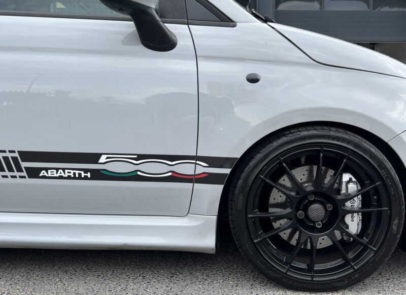 ABARTH 500 II 1.4 TURBO 160 ESSEESSE - KIT GROS FREINS JANTES OZ CUIR GPS ANDROID - Garantie 6 Mois