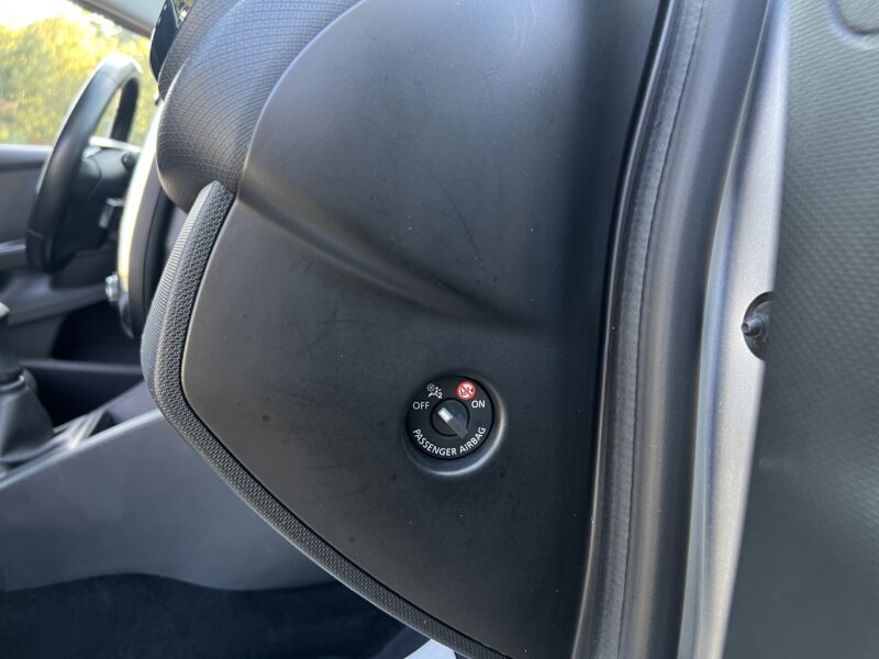 RENAULT CLIO IV 1.5 DCI 75 Cv GPS TACTILE BLUETOOTH REGULATEUR LIMITEUR CRIT AIR 2 - Garantie1an