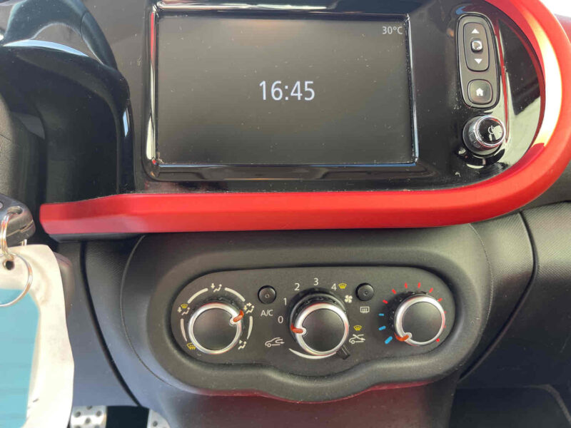 RENAULT TWINGO III 2015