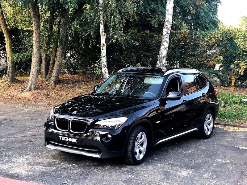 BMW X1  2011