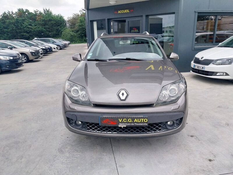 RENAULT LAGUNA III Estate 1.5 dCi 110 black edition