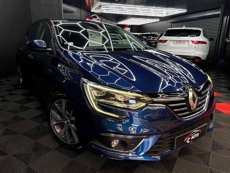 RENAULT MEGANE IV 3/5 portes 2017